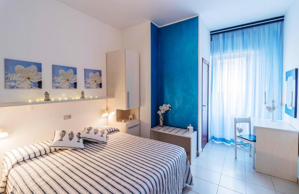 Hotel Corallo Джулианова Екстериор снимка